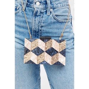 🔥HOST PICK🔥 Chevron Diamond Lucite Pearl Crossbody Clutch Bag